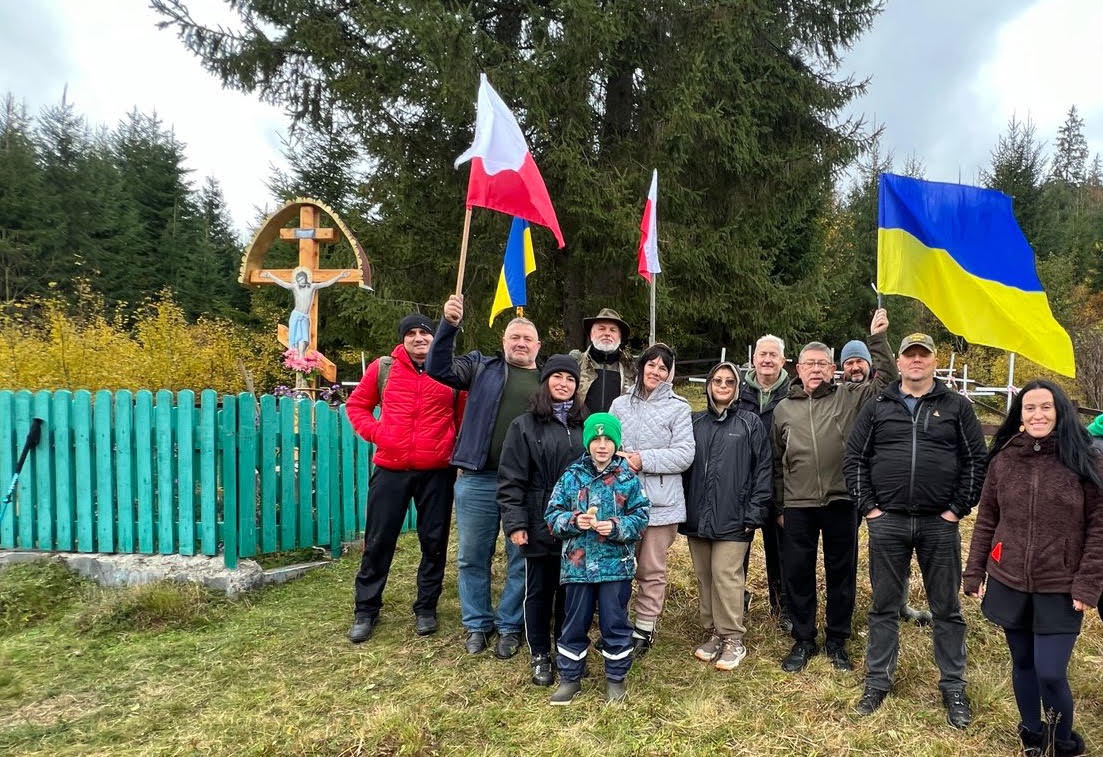 ...та поблизу с. Брустури Тячівського району