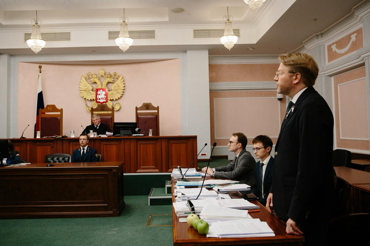 “Yabloko” leader Rybakov at the Supreme Court. Photo: “Yabloko” party press service