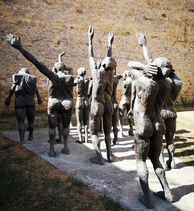 The sculptural composition “Convoy of the Dead”
